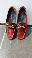 ForestBlu Croco Embossed Pattern Loafers - Mahroon